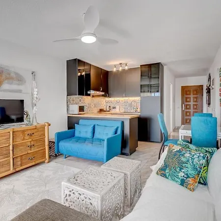 Loro Playa De Americas Apartament Playa Feñabe